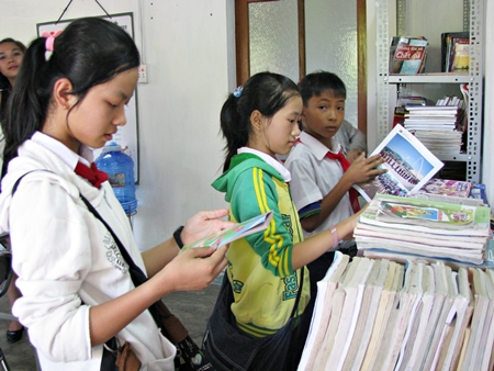 Création d'une bibliothèque communautaire à quang nam